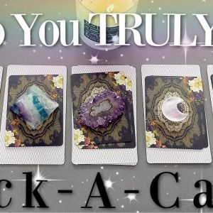 Who You TRULY Are...(Things You May Not Know 👀) (PICK A CARD)