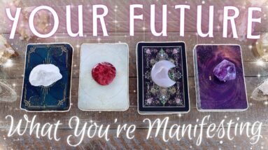 What You're Currently Manifesting • PICK A CARD • See into your future… 👀